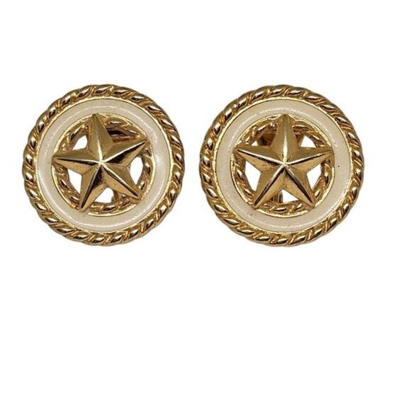 Vintage signed Monet Gold Tone Cream Enamel With Center Star Clip On Earrings - Picture 2 of 13